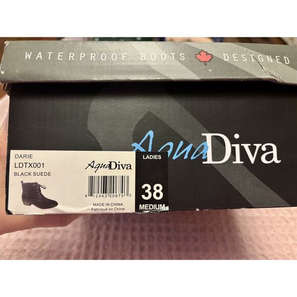 NIB Aqua Diva Darie La Diva Black Suede Ankle Booties Women's Size EU 38 US 7 - Picture 12 of 12